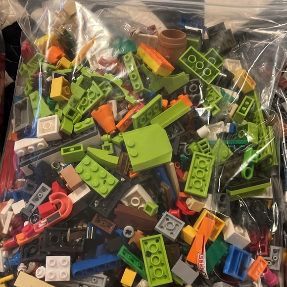 3 large bags vintage & newer Lego pieces space pirates - Picture 7 of 15